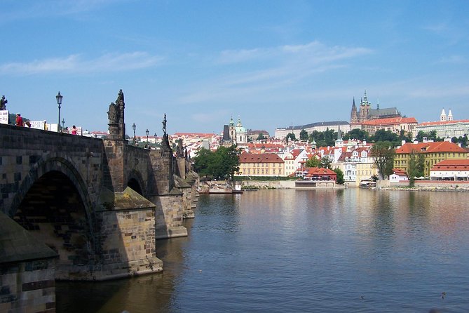 1 hour Prague Panoramic Vltava River sightseeing Cruise - Indoor vs Outdoor Decks: Staying Comfortable Without Missing the View
