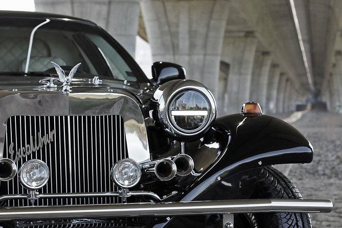 1 hour ride in vintage limousine - Driver quality and timing: the difference between okay and great