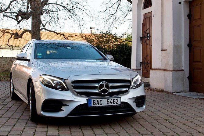 1-way Prague to Vilshofen private transfer - up to 7 passengers - Price and value: what you’re really paying for