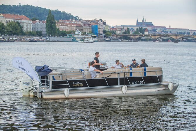 3-hours Prague Private Boat Cruise Beer or Prosecco Unlimited - The Drink Plan: Beer or Prosecco, Plus a Real-World Corkage Note