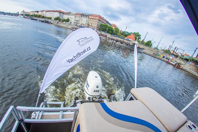3-hours Prague Private Boat Cruise Beer or Prosecco Unlimited - Zlute Lazne: Riverbank Fun and Possible Swim Time