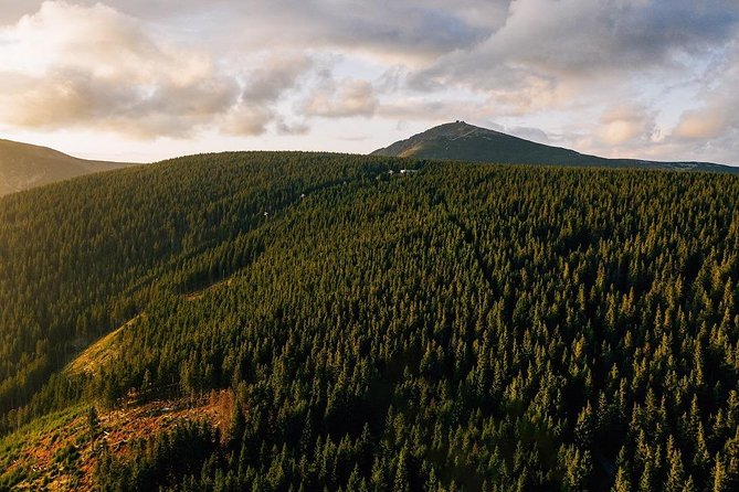Adventure Trip to highest Czech Mountain: Enjoy hiking tour - Stop Time on the Mountain: Lunch, Panorama, and a Realistic Pace