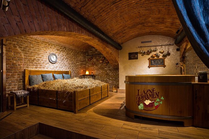 Beer bath Spa for 2 people/ 1 tub - 1,5 hour Activity in Prague - Key Things I’d Plan Around