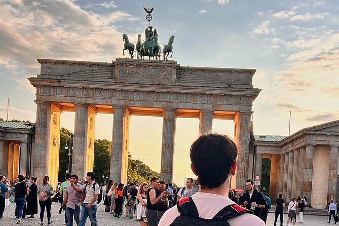 Berlin Full Day Tour with Lunch and private transfers from Prague - Berlin Wall Memorial and Museum Island: The Emotional Center and the Cultural Next Step