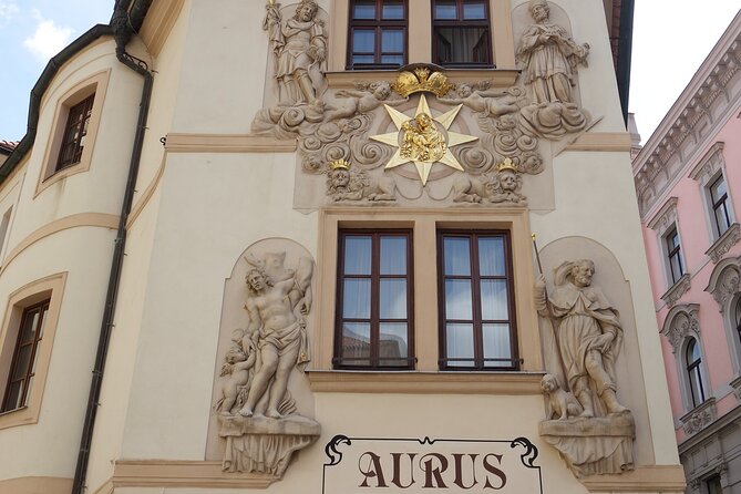 Best of Prague - City walking tour with Czech Cuisine Lunch - Stop 5: Wallenstein (Waldstein) Palace and early Bohemian Baroque details