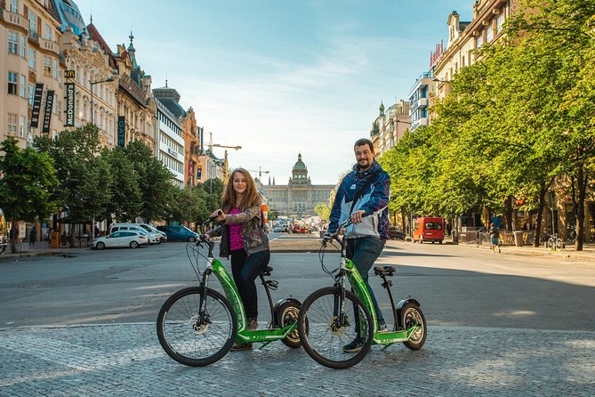 Best Prague Viewpoints: Guided E-Scooter Tour - Meeting Point and Timing: 10am, 2pm, or 6pm