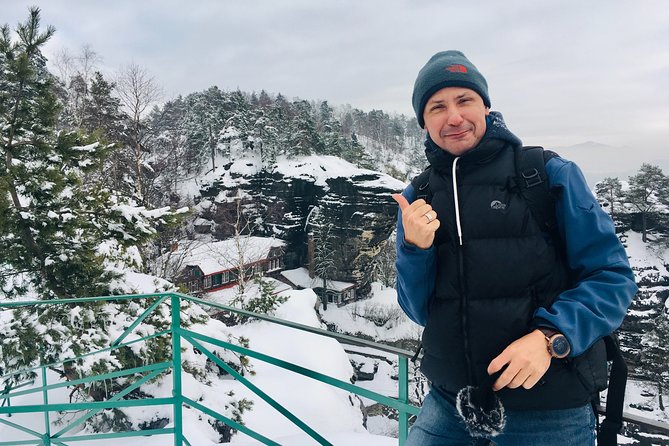 Bohemian And Saxon Switzerland Winter Tour from Prague - Stop 2: Pravčická Brána, Sokoli hnizdo, and the Hřensko lunch break
