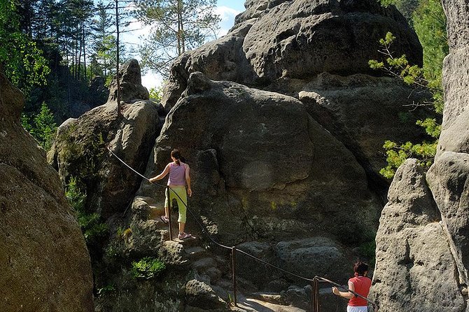 Bohemian Switzerland private hiking tour: Chronicles of Narnia - Děčínská vrchovina: sandstone country and the Elbe canyon setting