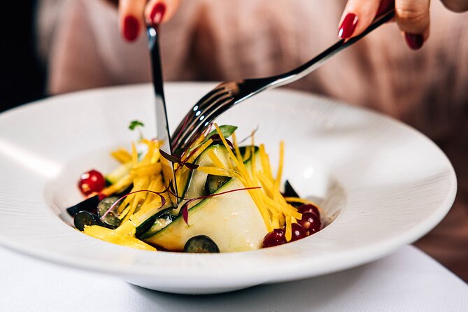 Cabaret in the Heart of Prague 2 Hours Show - Food and drink that don’t feel like an afterthought