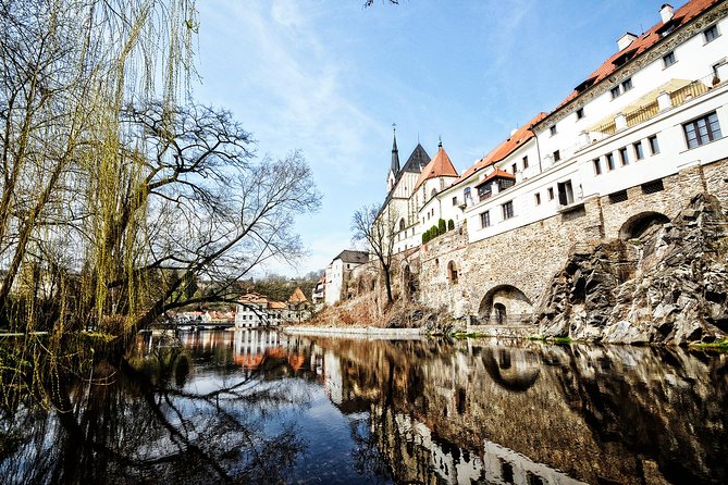 Cesky Krumlov One Day Trip from Prague by bus - The Bus Ride From Prague: Start Time, Timing, and the Comfort Reality