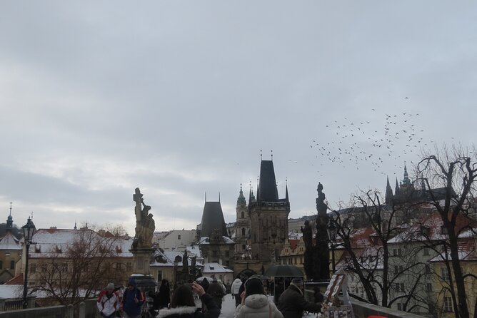 Charles Bridge and Prague Castle Walking Tour - What You’ll Actually Experience on the Day