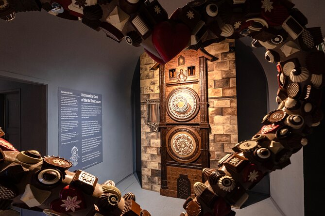 Choco Art Museum Admission Ticket - What you’ll actually see: chocolate statues, jewel details, and show-style moments