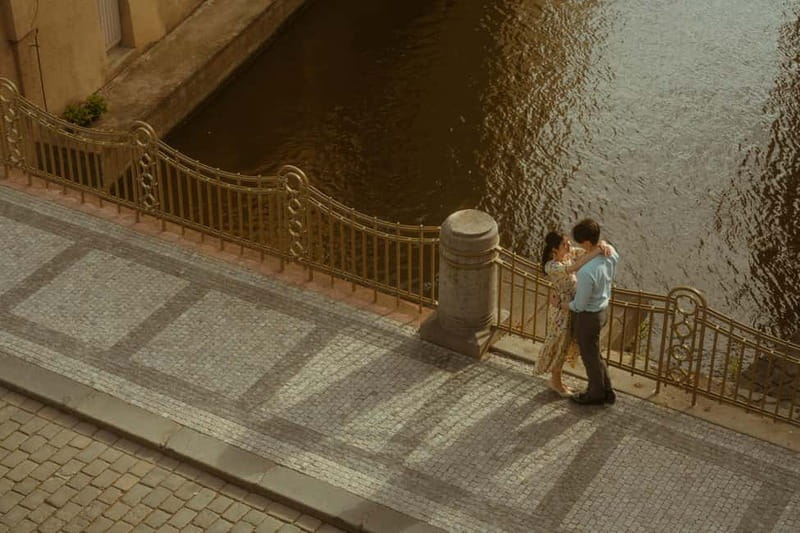 Cinematic Photoshoot Experience in Prague - A One-Hour Prague Shoot That Feels Like a Walk With a Pro