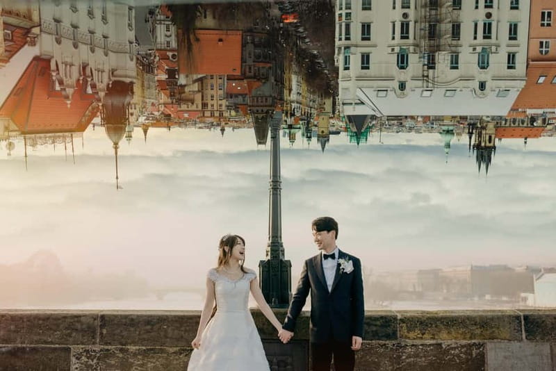 Cinematic Photoshoot Experience in Prague - Charles Bridge: Where Your Shoot Starts Cinematic and Romantic