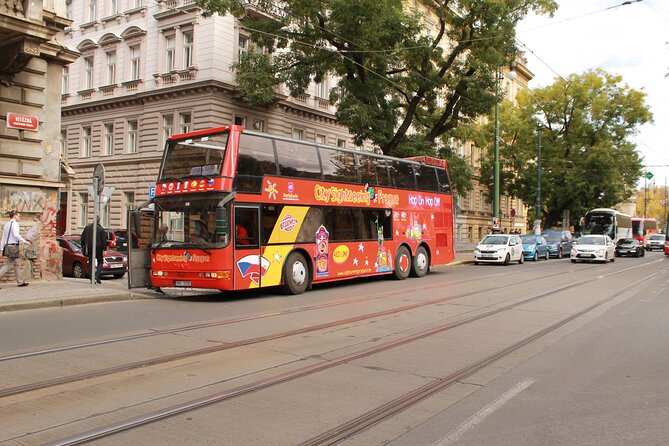 City Sightseeing Prague Hop-On Hop-Off Bus Tour & optional Boat Tour - How The Blue and Red Lines Work in Real Life