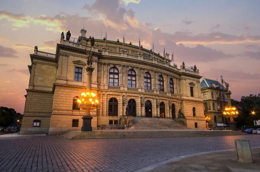 Concert in the Rudolfinum - MOZART, VIVALDI, SMETANA - The Parnas Ensemble formula: familiar composers, ensemble sound