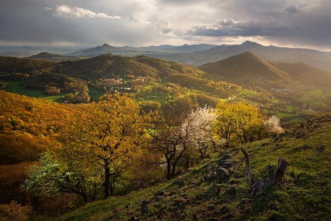 Czech garnet panning, scenic drive, farm & cheese, lunch & beer - Key highlights to look forward to