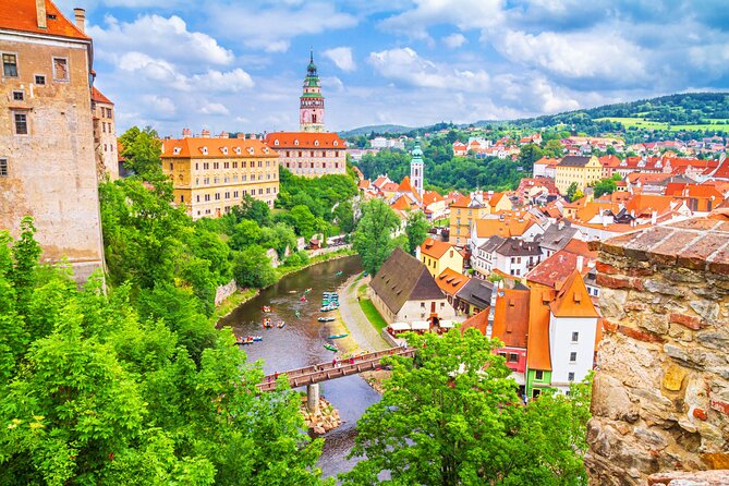 Day Trip to the Fairytale Town of Cesky Krumlov - Why a day trip to Český Krumlov feels like a cheat code