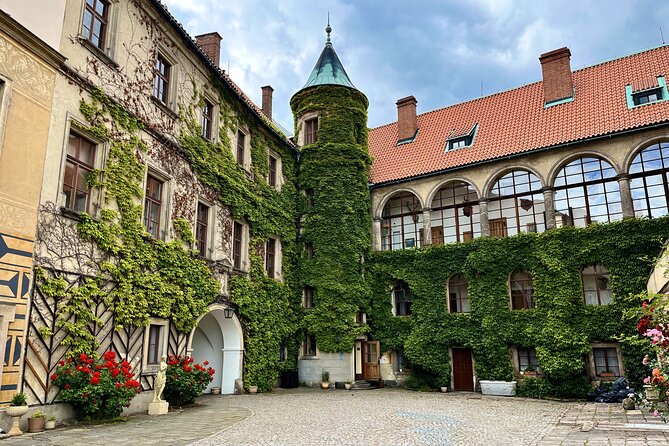 Discover Bohemian Paradise: Authentic Easy Hike, Castle & Brewery - Prague pickup and the calm rhythm of a max-8 group