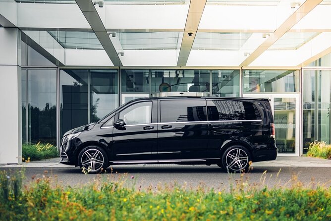 Discover Prague in Comfort: 9-Hour Private Car/Van (1–7 pax) - Prague Castle and St. Vitus Cathedral: the morning “wow”