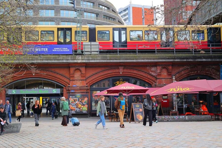 Eating Berlin: City Center Food & Beer Tour - Berlin Mitte on a 3-hour food-and-beer walk