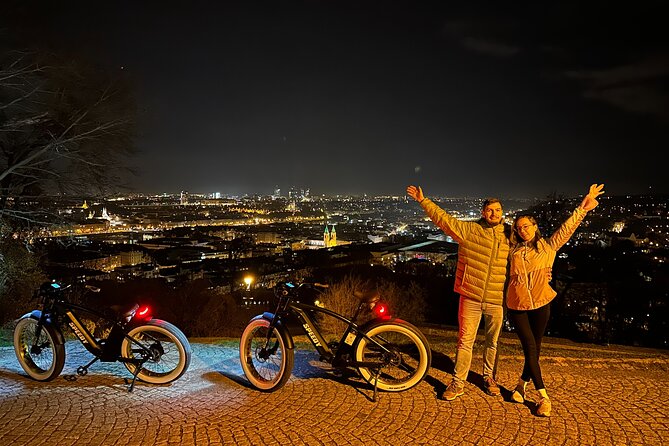 Ebike tour in Prague - Express Tour - Letna viewpoint to Charles Bridge: the 5-bridge view, then a river ride