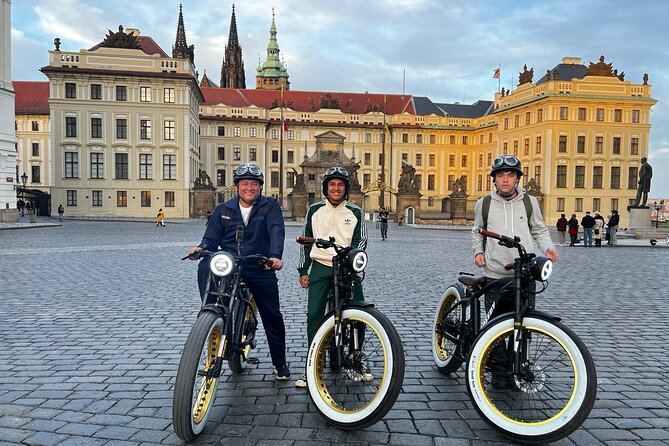 Ebike tour in Prague - Express Tour - Stare Město and Old Town Square: Astronomical clock time to notice what counts