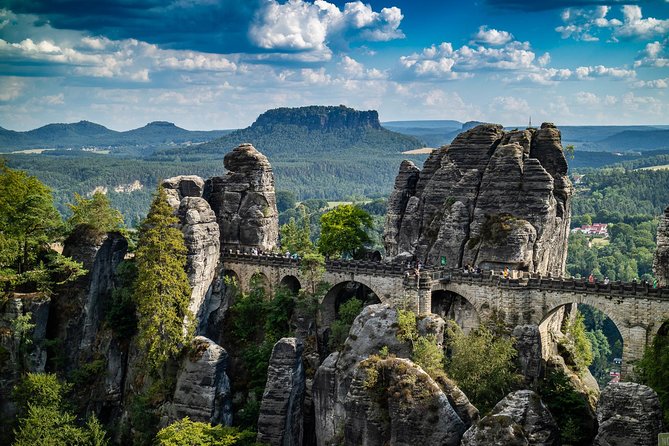 Elbe Canyon & Narnia Movie Locations Day Trip - Price check: what $190.67 buys you (and why it’s not just “transport”)