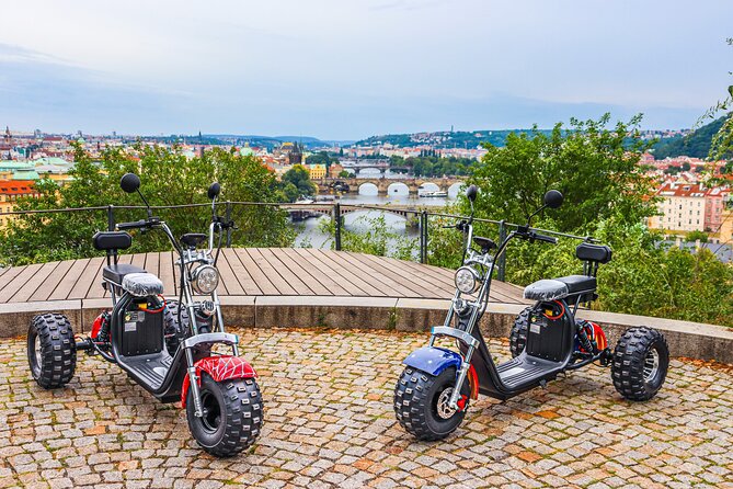 Electric Trike Tour in Prague - City Sightseeing & Fun Riding - Rain, road rules, and keeping it fun when the weather flips