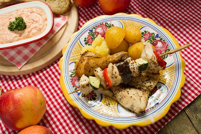 Folklore Dinner with Unlimited Drinks 4course Menu - Where You Sit Can Change Your View