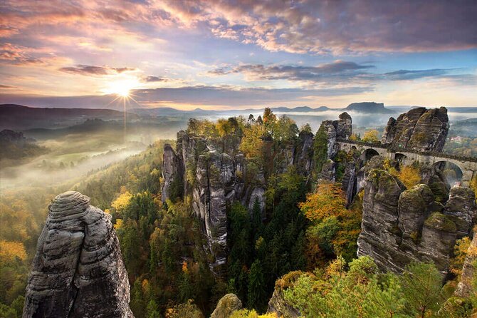 From Prague: Bohemian & Saxon Switzerland Small-Group Hike - The Czech–Saxon loop: lunch that actually tastes like the region