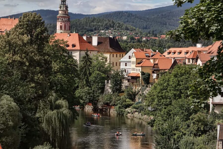 From Prague: Český Krumlov Full-Day Tour with Pickup - Castle walk with Filip and the story behind the stones