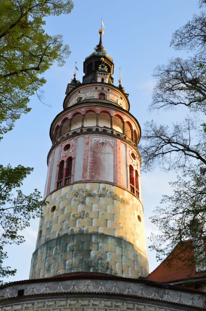 From Prague: Full-Day Trip to Česky Krumlov - The 3 Hours on the Coach: What You Gain (and What You Lose)