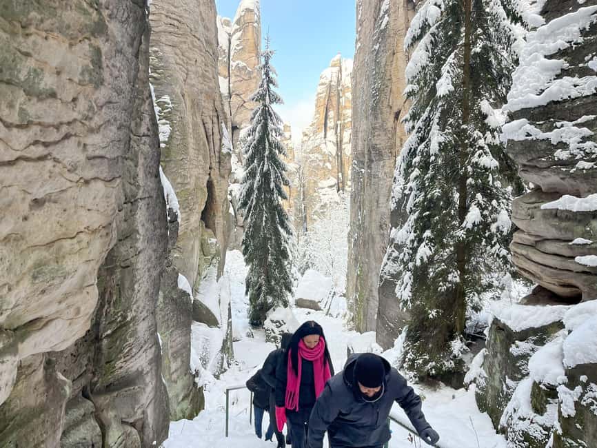 From Prague: Hike, Castle and Brewery in Bohemian Paradise - Should you book this Bohemian Paradise hike, castle, and brewery day trip?