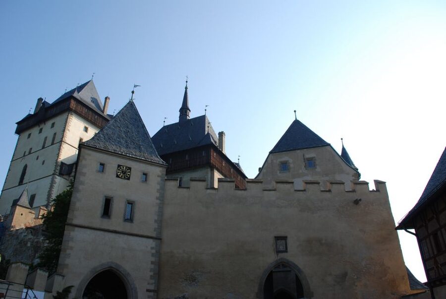 From Prague: Karlstejn Castle Skip-the-Line Ticket and Tour - English live guide plus audio in 5 languages: practical clarity inside rooms