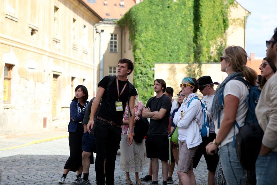 From Prague: Kutna Hora and Bone Chapel Tour - Getting Started at Discover Prague Tours (and Timing the Train)