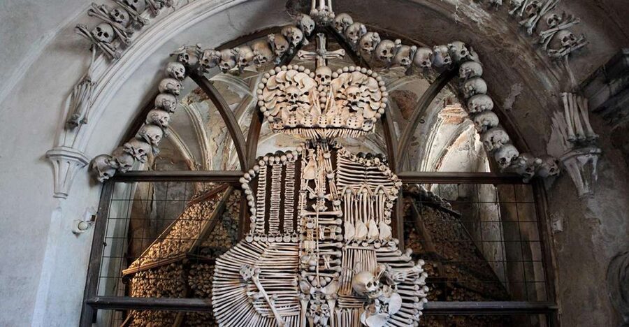 From Prague: Kutna Hora and Bone Chapel Tour - Kutná Hora’s Silver Boom: The Story Behind the Stones