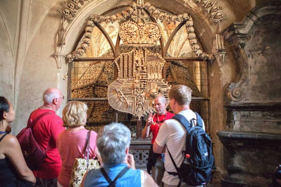From Prague: Kutna Hora UNESCO Site Tour with Bone Chapel - First stop energy: historic Kutná Hora streets and the UNESCO feel