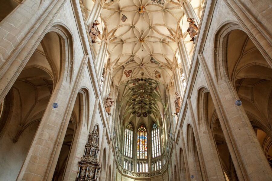 From Prague: Kutna Hora UNESCO Site Tour with Bone Chapel - Meeting point in Prague and what to expect from the train ride