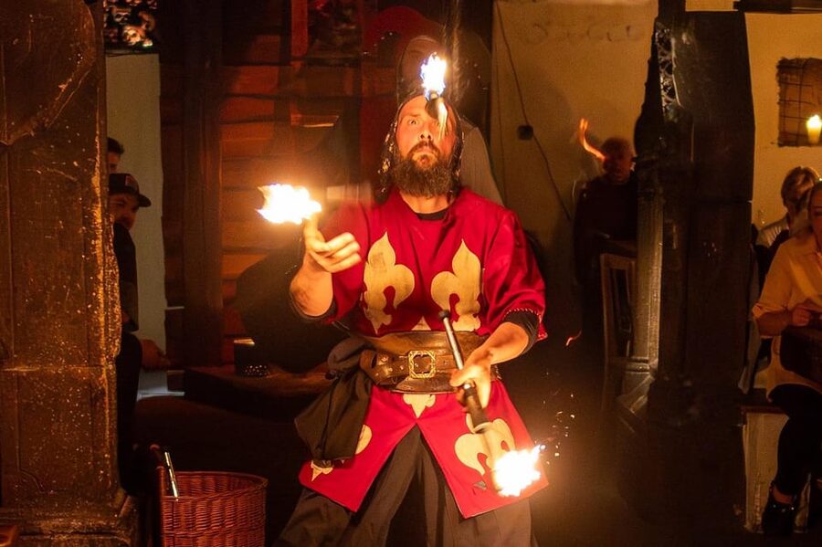 From Prague: Medieval Dinner, Show, Castle and Brewery - Brewery time in copper kettles: light and dark unpasteurized beer