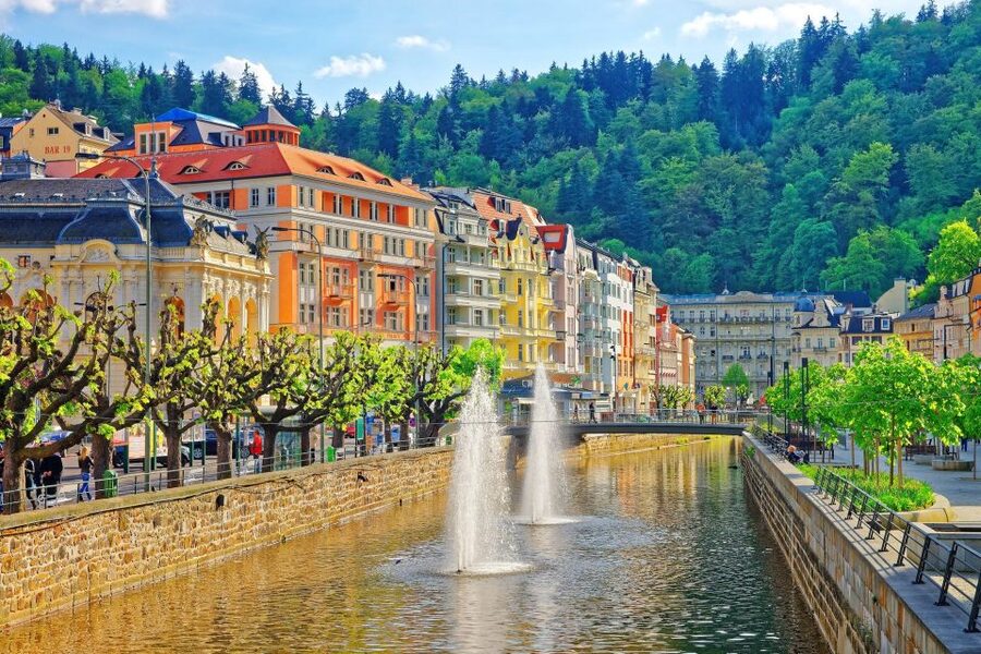 From Prague: One day trip to Karlovy Vary - Wandering Karlovy Vary’s colonnades (Mlýnská and Tržní)