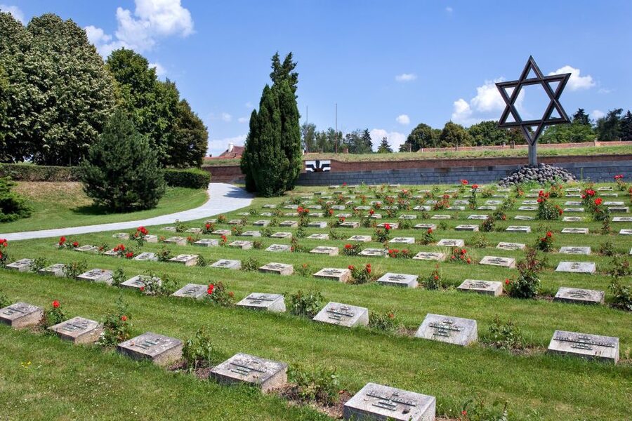 From Prague: Terezín and Ghetto Museum Guided Tour - Terezín as a guided, not just sightseeing, experience