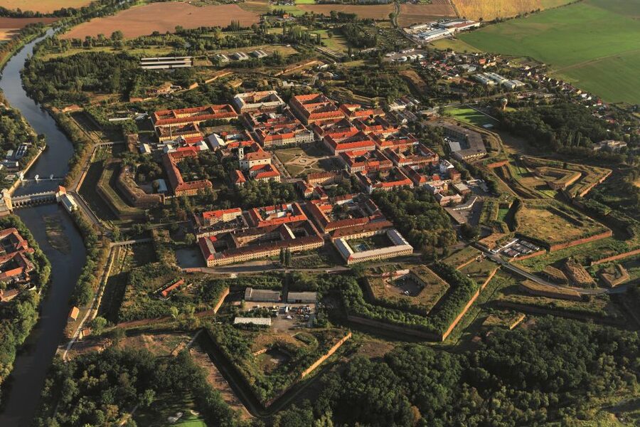 From Prague: Terezín and Ghetto Museum Guided Tour - How the half-day flows from Prague (and why timing matters)