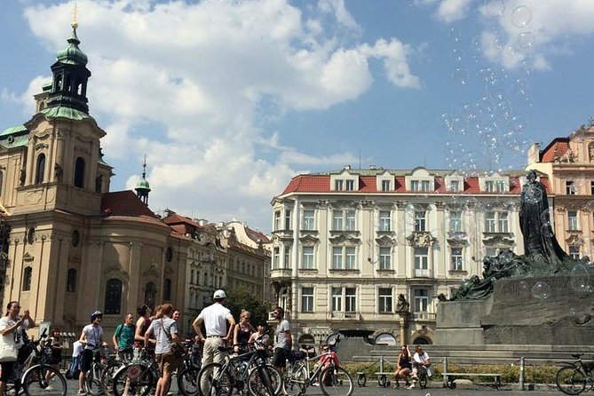 Full-Day All-in-One Bike Tour of Prague (private small group) - Your bike setup: 24 gears, plus the little extras that matter