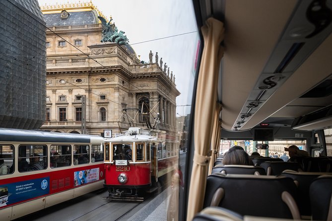 Full-Day Prague Tour with Prague Castle, Lunch and Vltava Cruise - St. Vitus Cathedral and castle sights: what you’ll see (and what you might not)