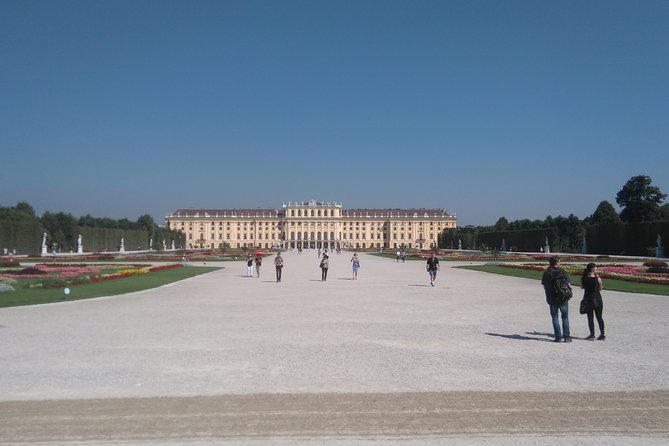 Full-Day Vienna Private Tour from Prague - Who should book this Vienna-from-Prague private day