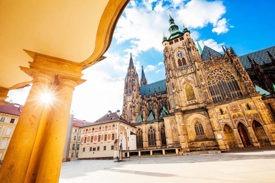 Get&Go:Prague Castle Ticket & E-Guide with Discount Vouchers - The Real Value: Skipping the Ticket Counter and Entering Smart