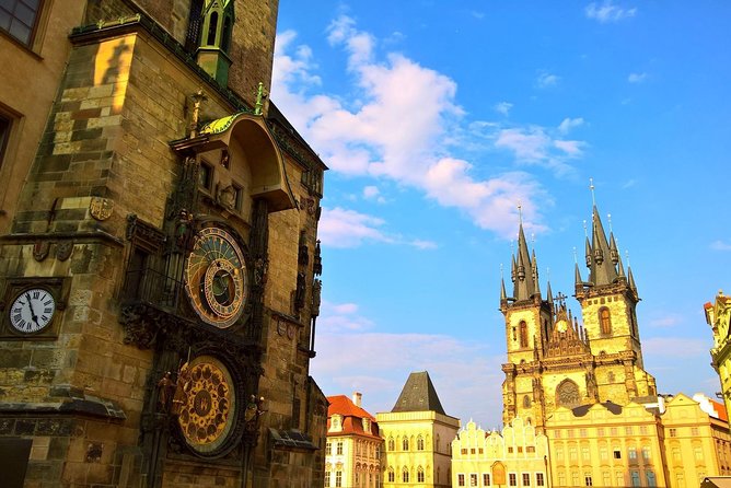 Get to see all sites in one tour - Prague private tour by minivan - Prague Castle district: see the complex, plan your inside time
