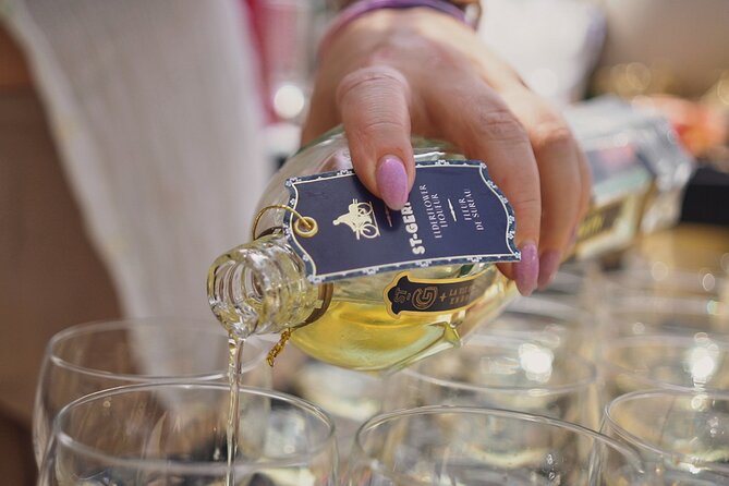 Gourmet Brunch with Chef: Unlimited Drinks & Stunning River Views - Price and value: when $210 per person makes sense