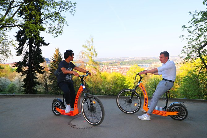 Grand City Tour of Prague on Cruiser e-Bikes or e-Scooters - Prague Castle and St. Vitus: Big Names, Quick Orientation